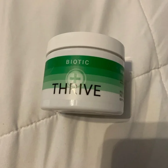 Thrive Sculpt & Biotic Capsules - Picture 4 of 6